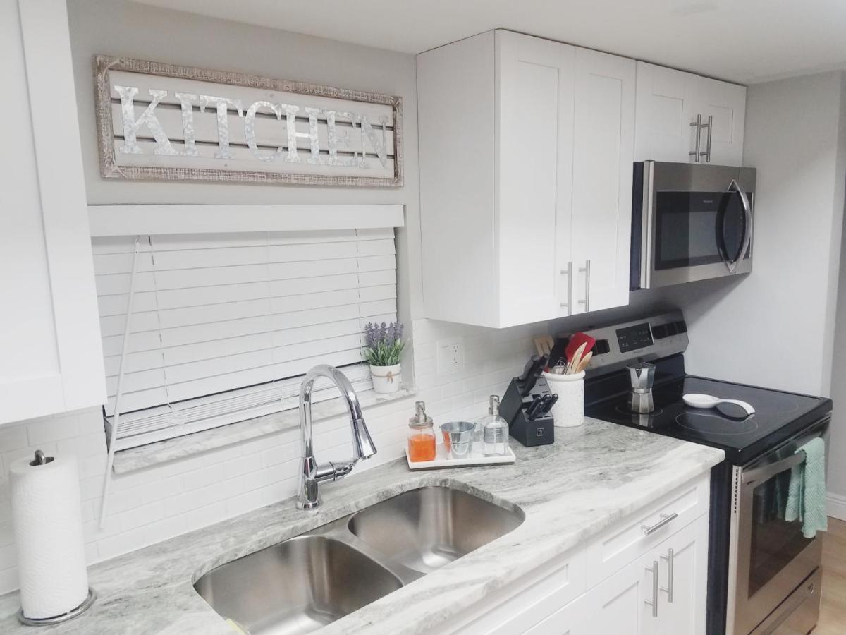 Cozy 3 Bed 2.5 Bath Located Near Busch Gardens Apartment Tampa Ngoại thất bức ảnh