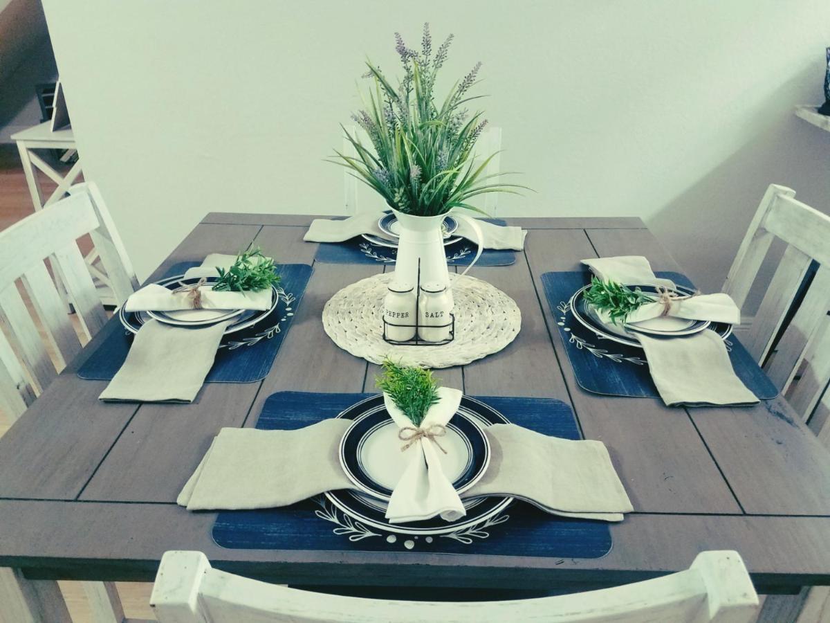 Cozy 3 Bed 2.5 Bath Located Near Busch Gardens Apartment Tampa Ngoại thất bức ảnh